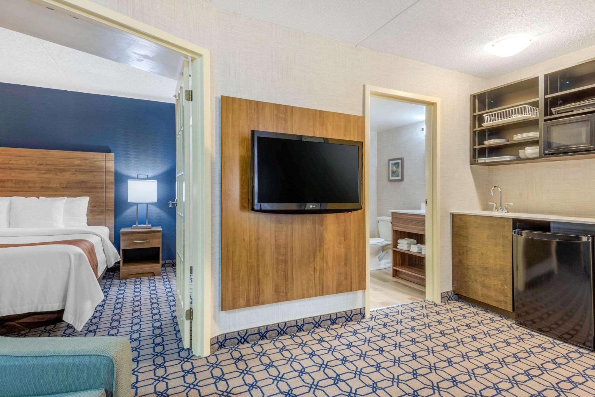Quality Suites Вітбі Екстер'єр фото