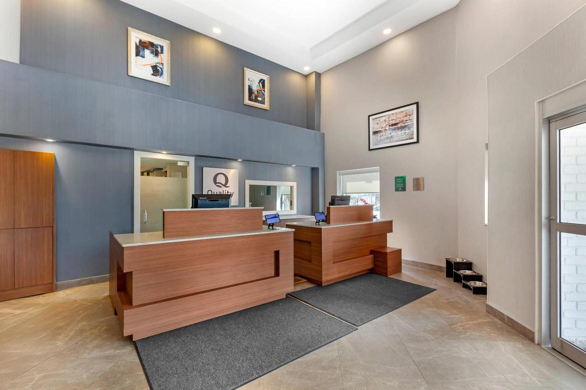 Quality Suites Вітбі Екстер'єр фото