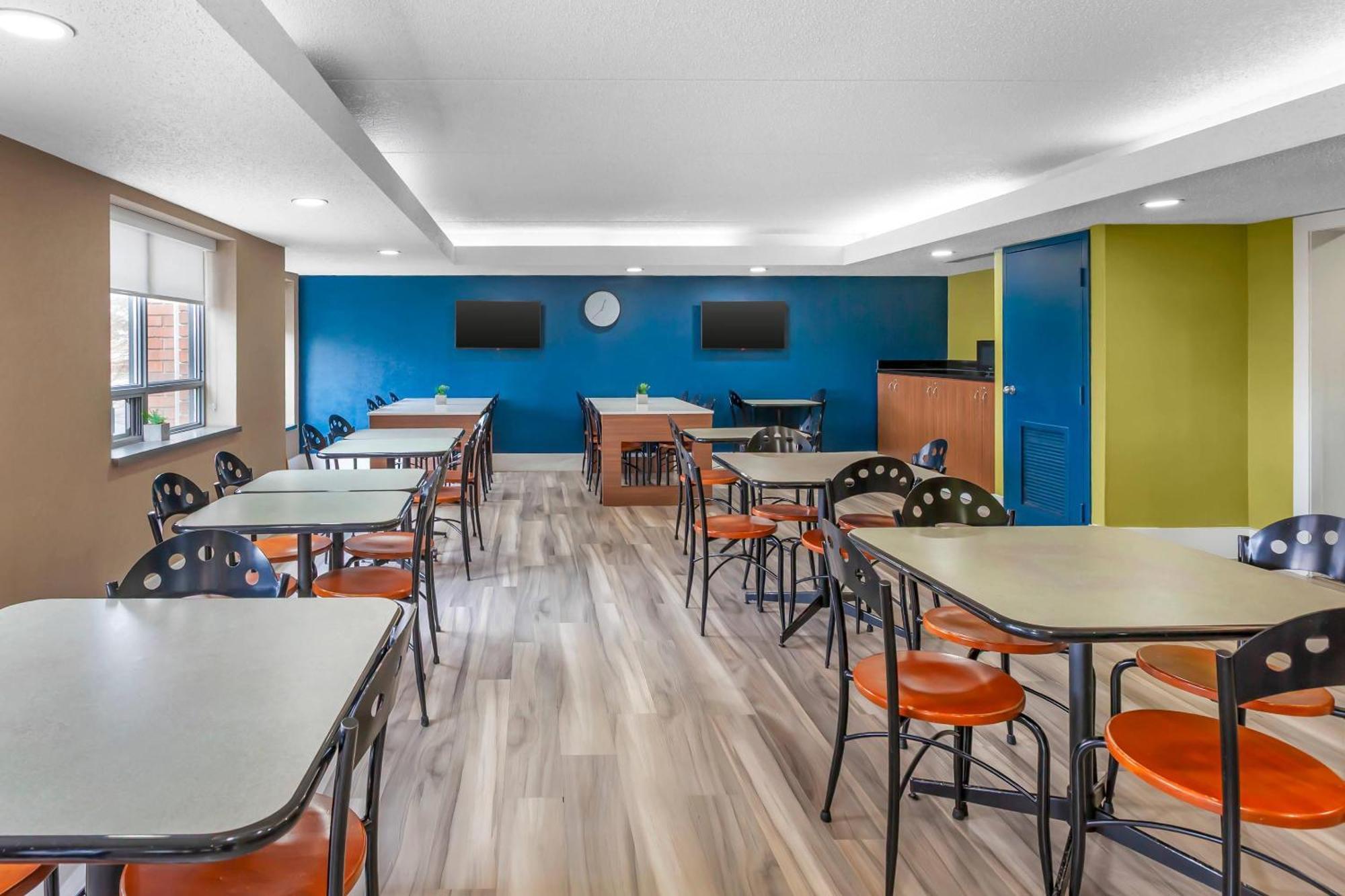 Quality Suites Вітбі Екстер'єр фото