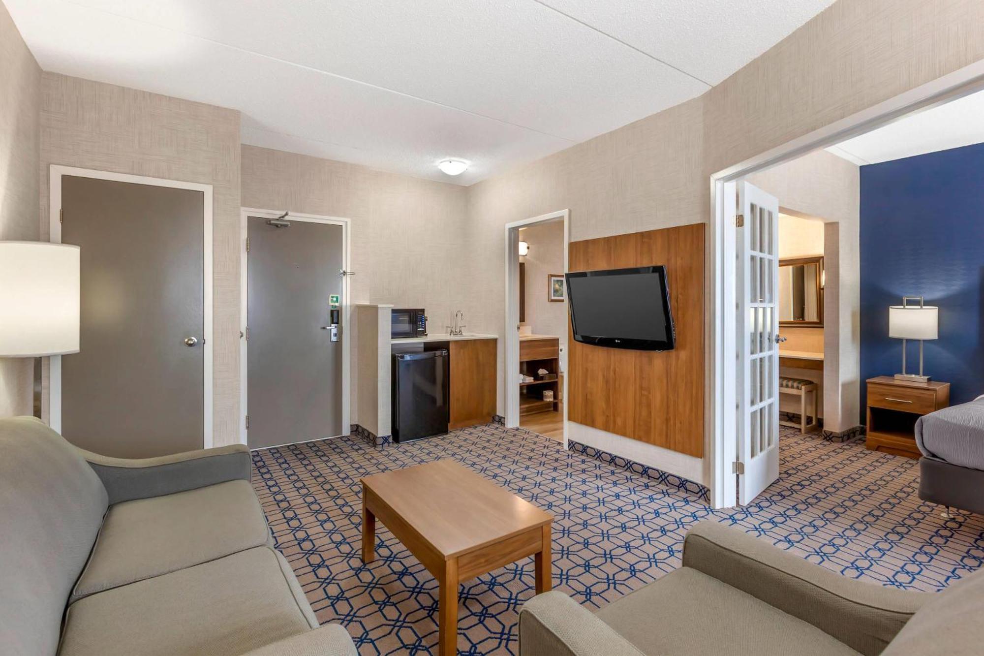 Quality Suites Вітбі Екстер'єр фото