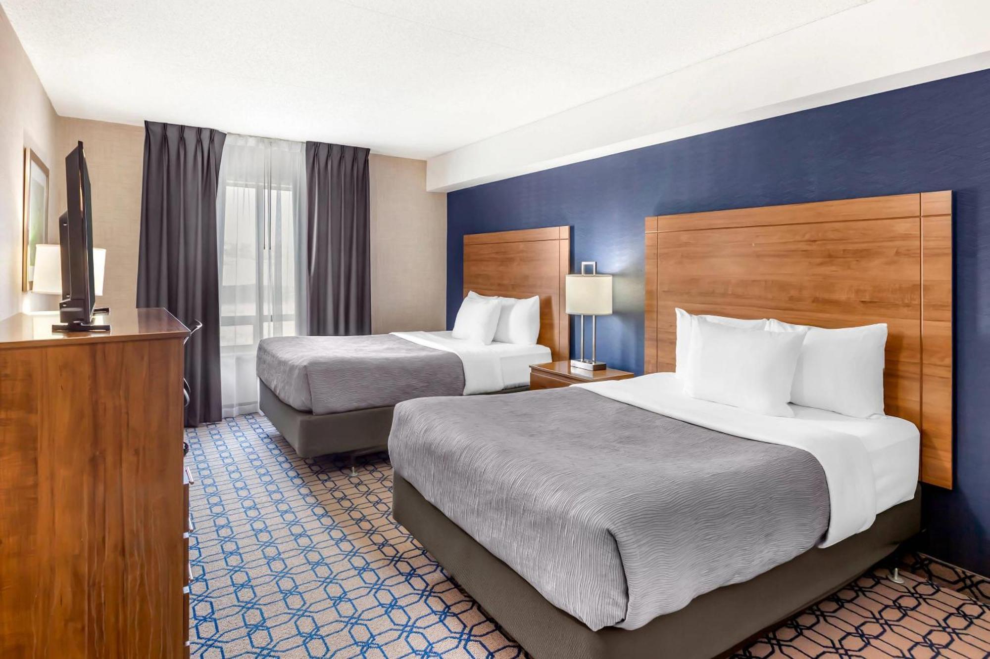 Quality Suites Вітбі Екстер'єр фото